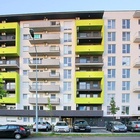 Apartament Prima Nufarul Ralu Орадя Екстер'єр фото